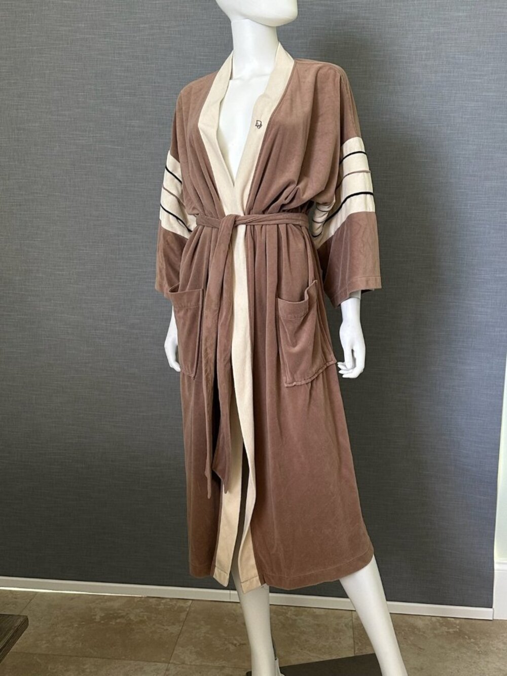 Vintage Christian Dior Monsieur Brown Velour Robe Kimono Bathrobe One Size